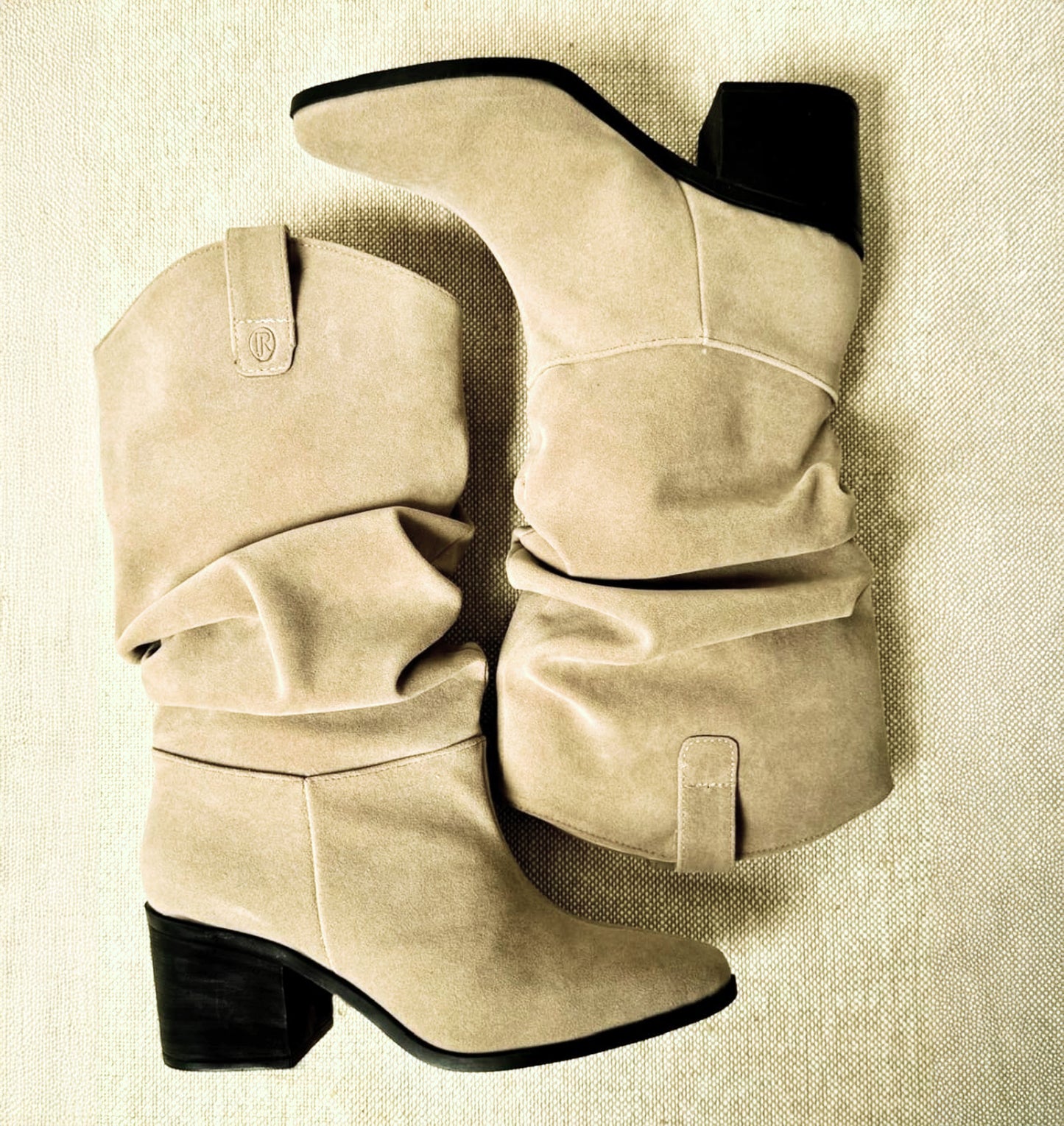 Mod 7799 Bota Slouchy Carnaza Arena