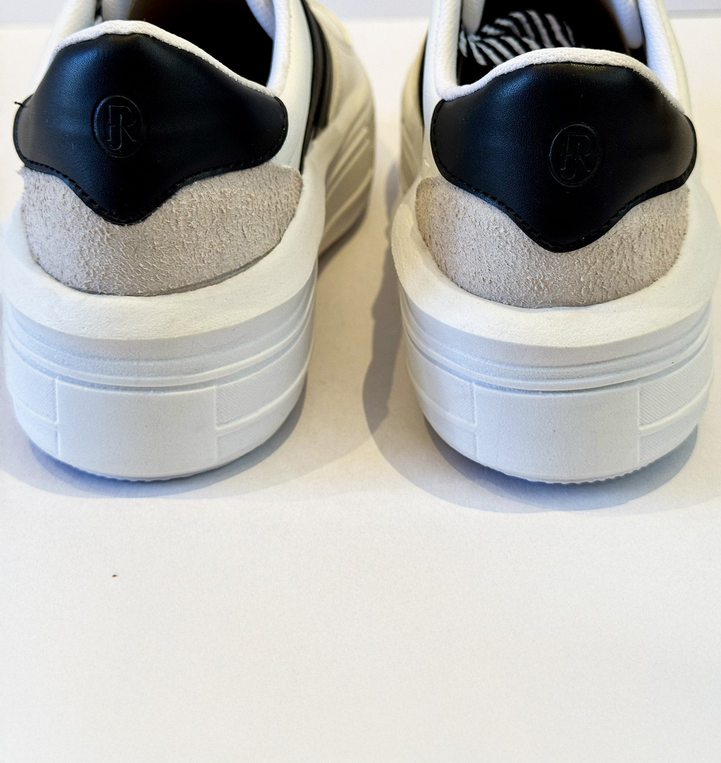 Mod 6638 Tenis Basic Alto NY
